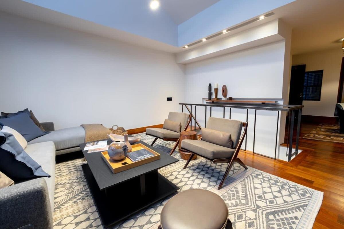 10-3 Designer East Village 3br Triplex Townhouse Pangsapuri New York
